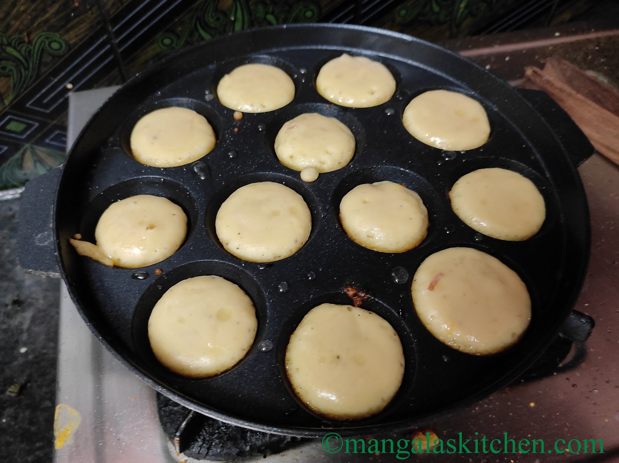 Sweet Banana Appam Inippu Paniyaram Karthigai Deepam Recipe