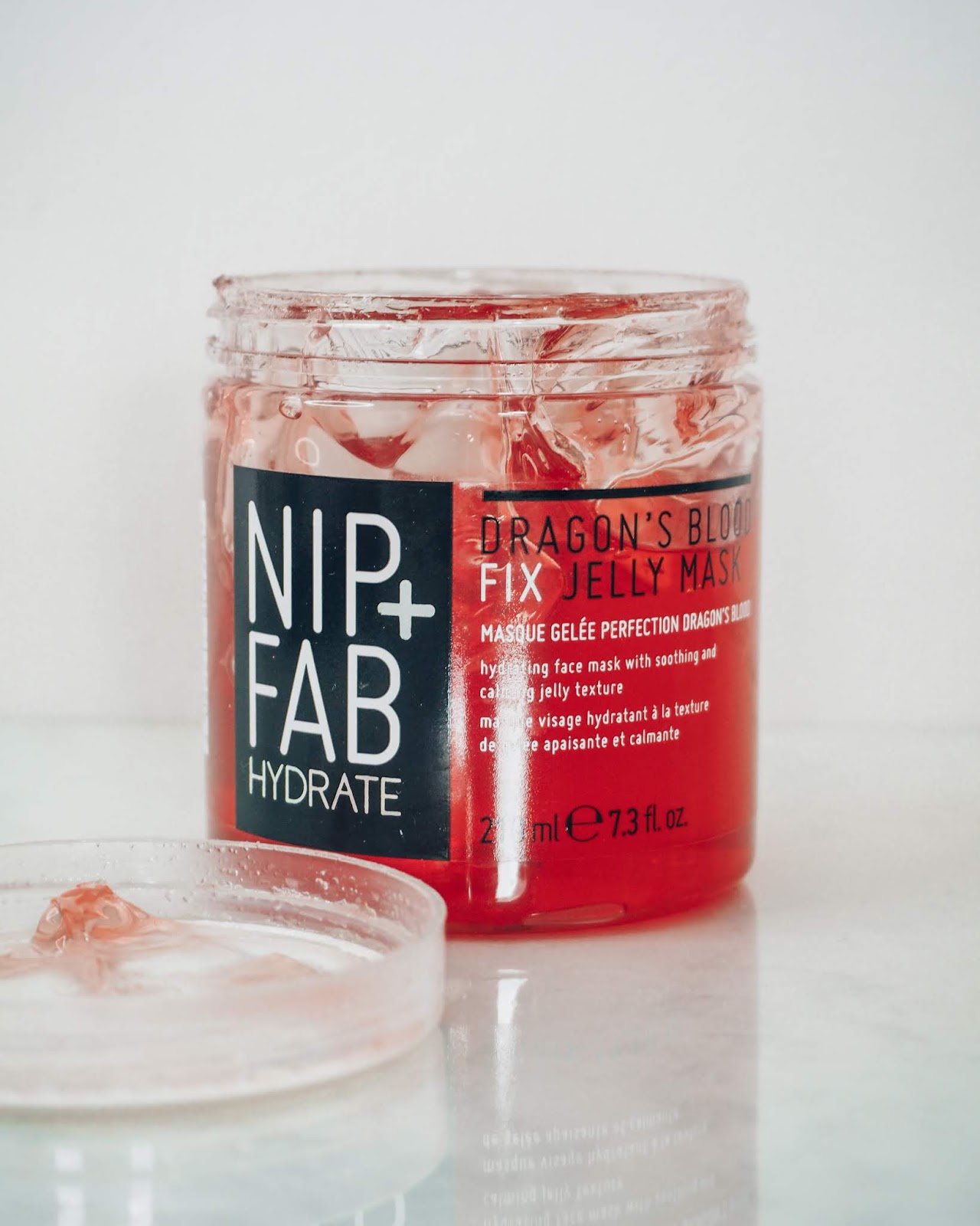  NIP+FAB Dragons Blood Fix Jelly Mask.