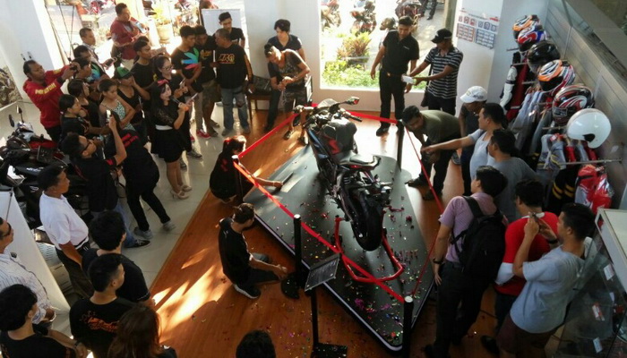 “Speed Shape”, Konsep Baru All New Honda CBR250RR Generasi Baru Tampil di Bali