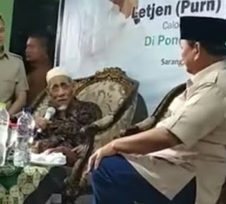 Berita Terhangat Dikunjungi Prabowo, Ini Doa Mbah Moen Berita Terhangat Dikunjungi Prabowo, Ini Doa Mbah Moen