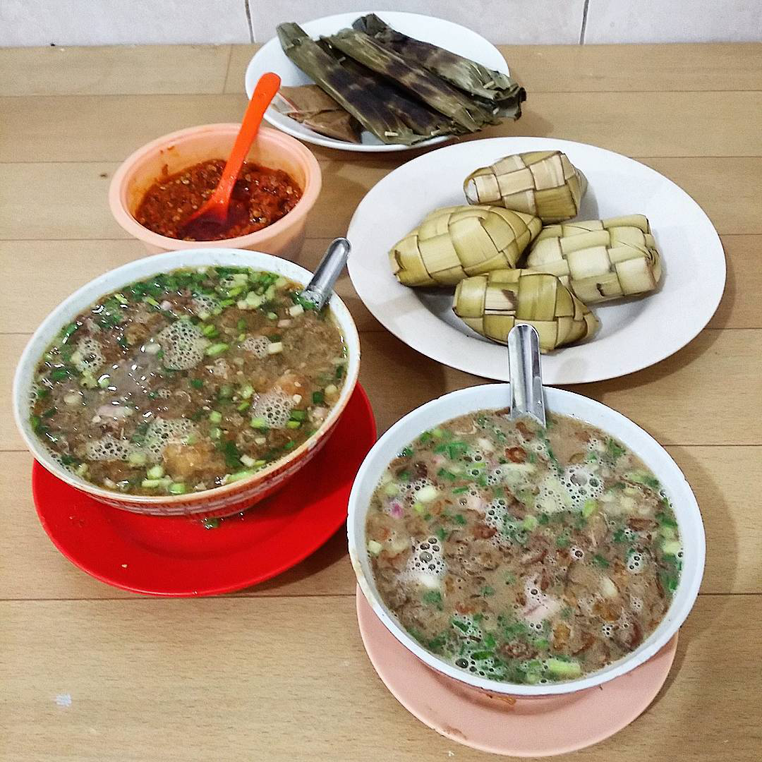 Coto Makassar Daeng Kulle Coto Makassar Daeng Kulle