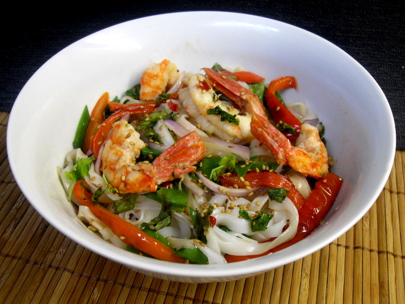 Fideos orientales con gambas de Gordon Ramsay.