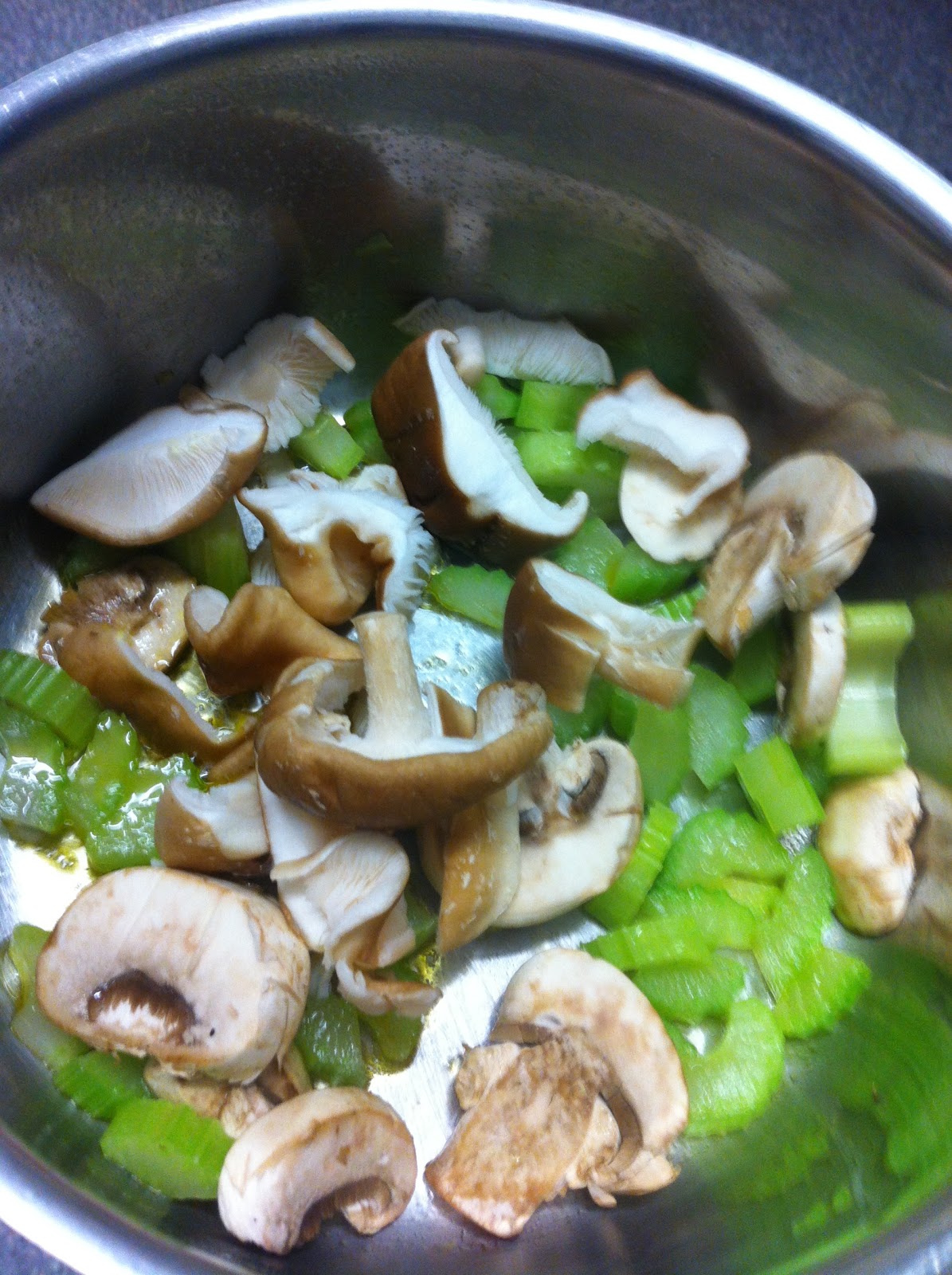 Skinny Healthy Lifestyle: Low fat cream of mushroom soup