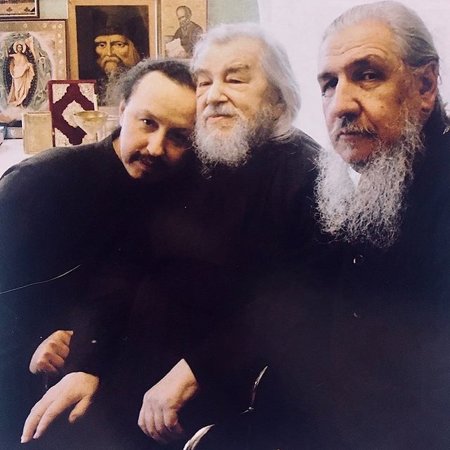 андреев л. преданные ученики. подготовка к поступлению фото ученицы. первоклассник двоечник. гаурасундар дас фото.