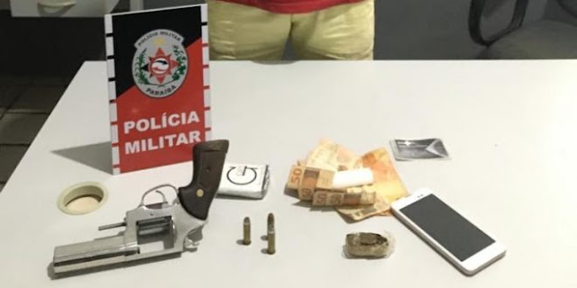 Foragido da justiça acusado de roubos é preso com arma de fogo e drogas em São Bento