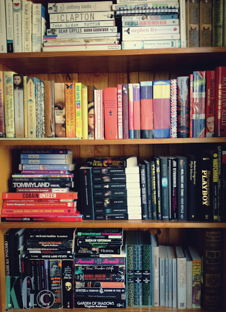 How to Organise Your Bookshelf When You're a Decorator and Book Lover