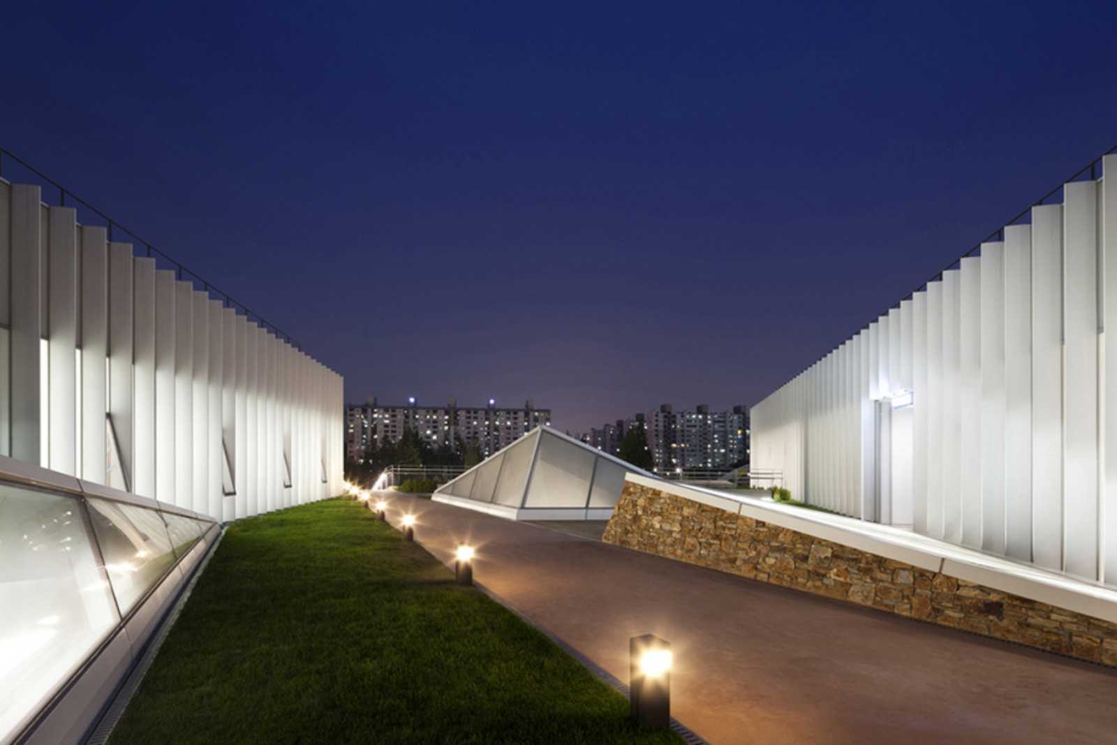 национальный музей современного искусства (сеул). музей современного искусства сеула (seoul museum of art). арт музей сеул. национальный музей современного искусства (сеул). Samoo architects engineers проекты.