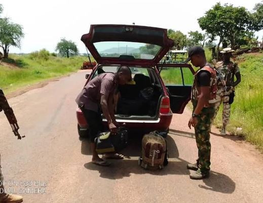 Nigerian Army arrests five key terrorists suppliers and fighters in the North East