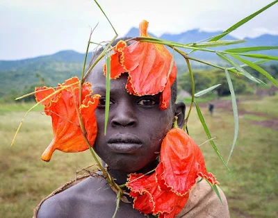 Surma tribe folklorw in southwestern Ethiopia