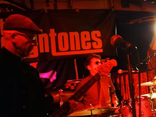 12.12.2013 Dortmund - Herr Walter: The Roughtones