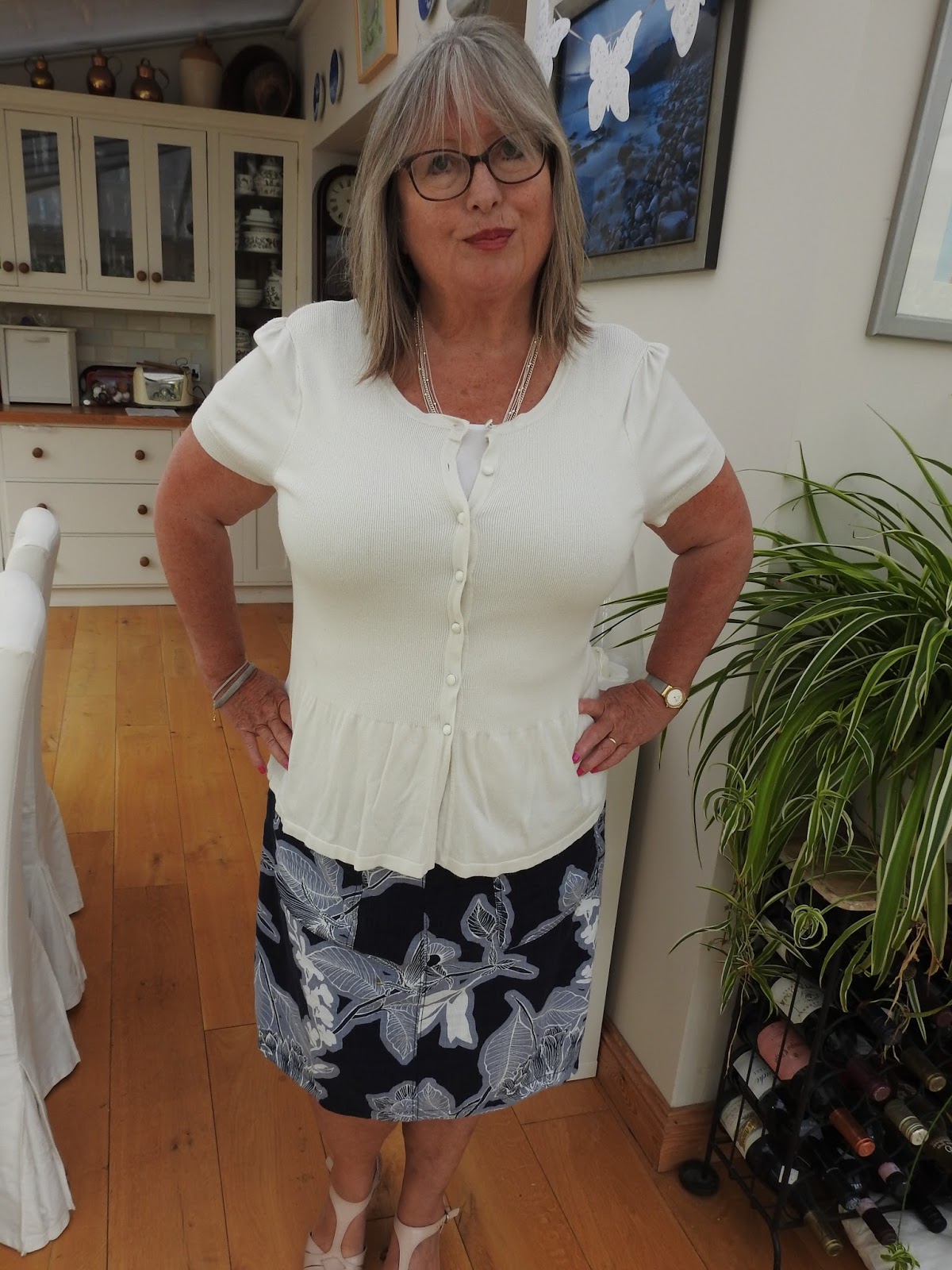 The Pouting Pensioner: Navy Skirt Gets A Try-On Session