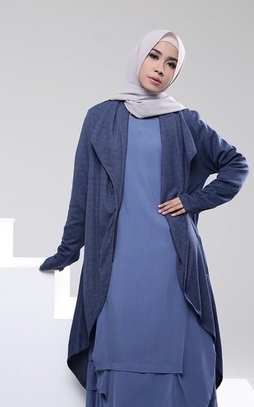 Tips Memilih Baju Muslim Agar Tampak Lebih Muda