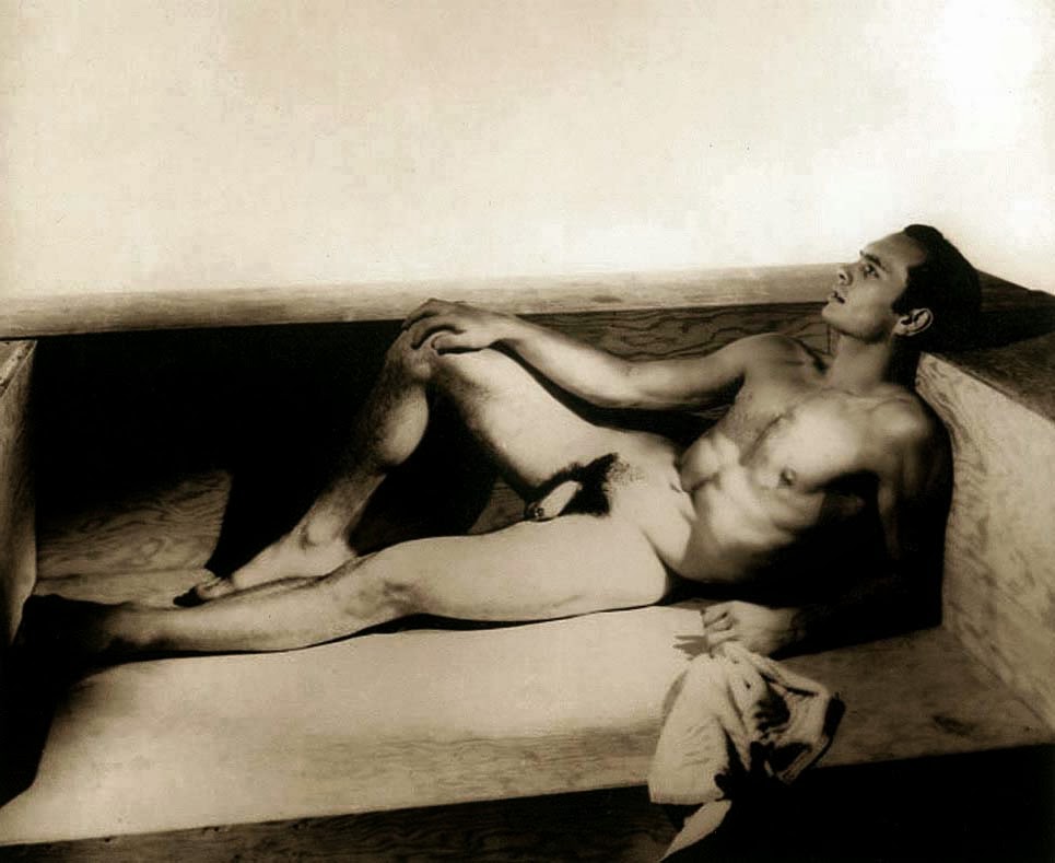 Yul Brynner, Nude Photos by George Platt Lynes.