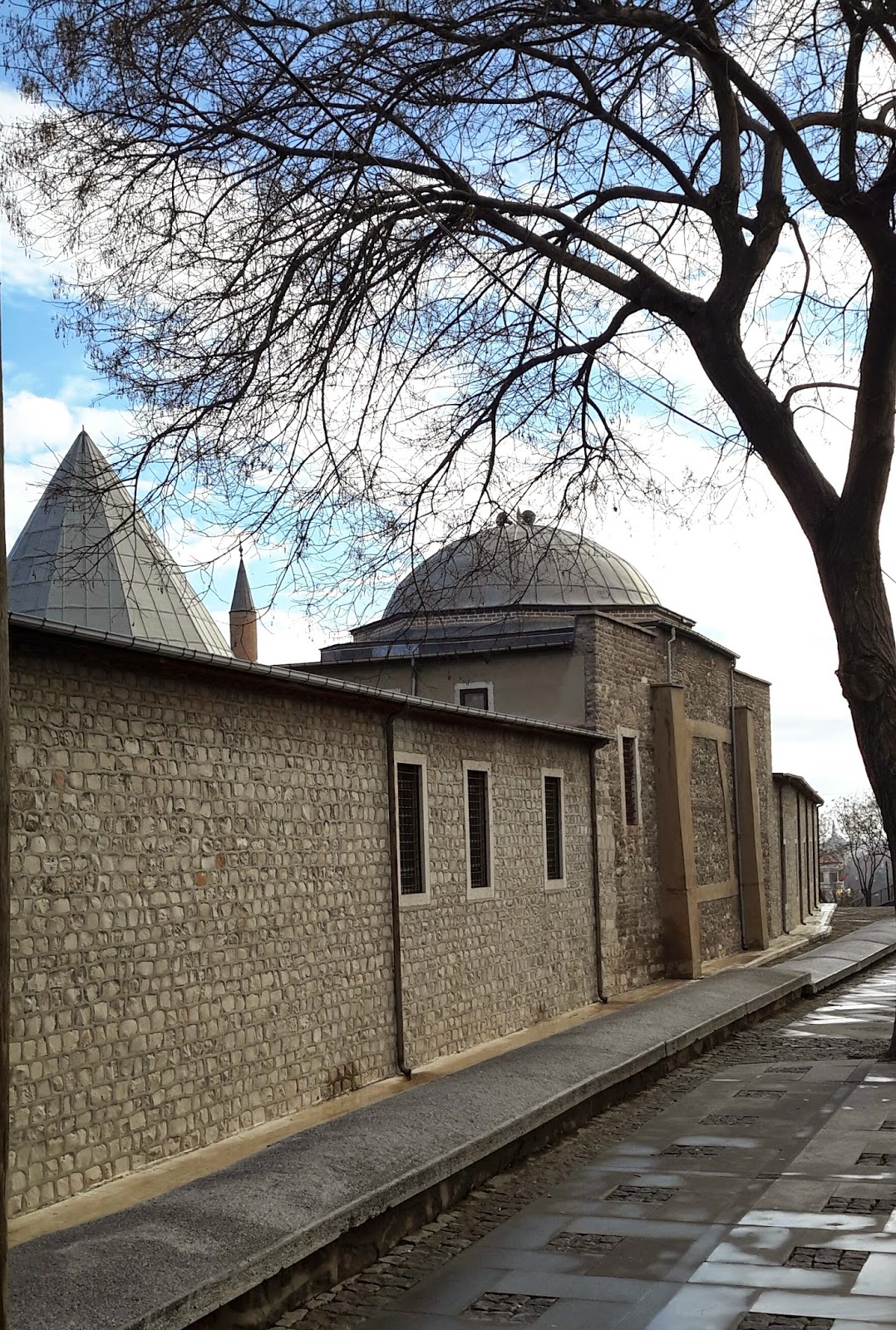 TÜRBELERİMİZ...[ahteri]: Selçuklu Sultanları Türbesi konya