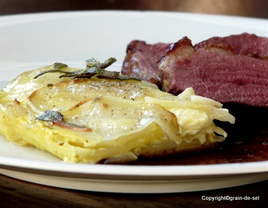 Ideen x 2 - Kartoffel-Birnen-Gratin mit Entenbrust auf Portwein-Schoko ...