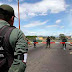 Militares venezolanos retuvieron tres personas y robaron alimentos en Colombia