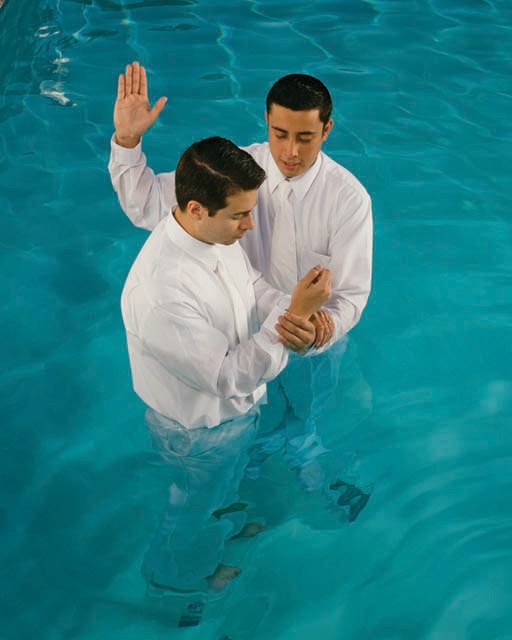 El Bautismo En Agua En El Nombre De Jes S Iglesia Pentecostal Unida Del Per Vida Nueva