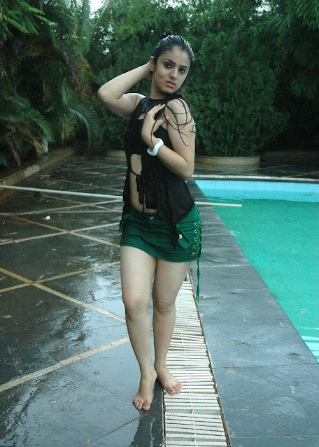 Actress Shefali Sharma Hot Pics In Swim Suit 5