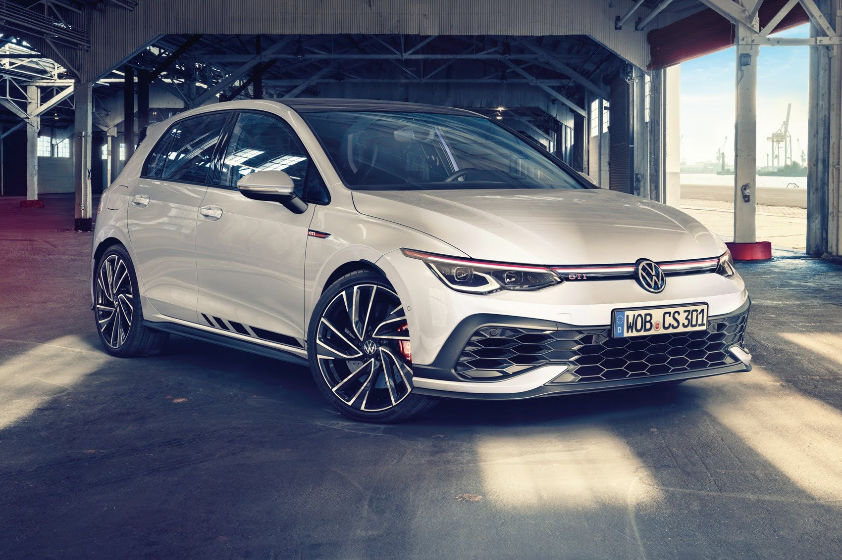 Volkswagen Golf GTI Clubsport apresentado Quatro rodas e um volante!