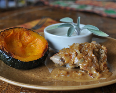 Chicken with Apple & Creamy Cider Gravy ♥ KitchenParade.com, a one-skillet chicken dish, perfect for fall. Full-flavored chicken thighs cradled in creamy gravy made with apple cider.