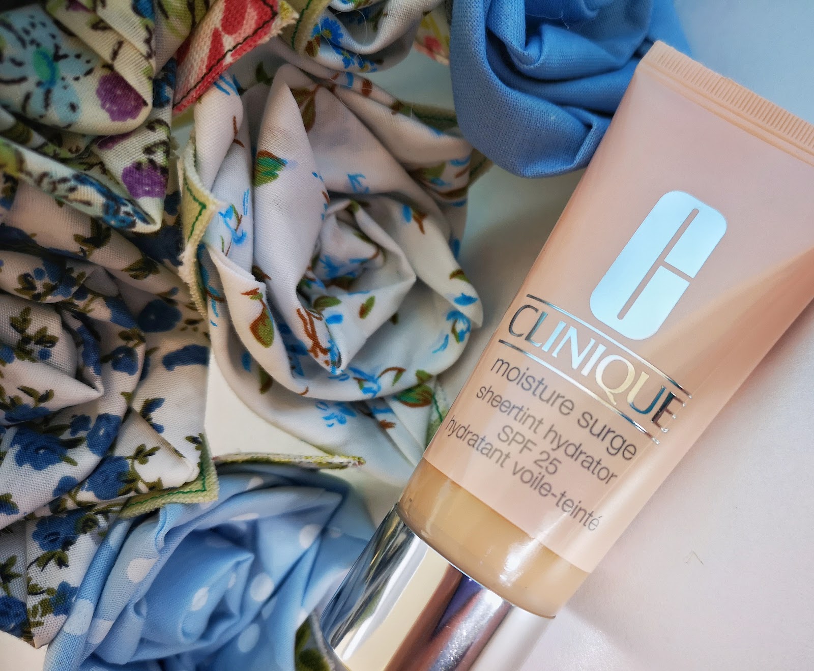 Clinique Moisture Surge Sheertint Hydrator SPF 25 Review Toria Talks