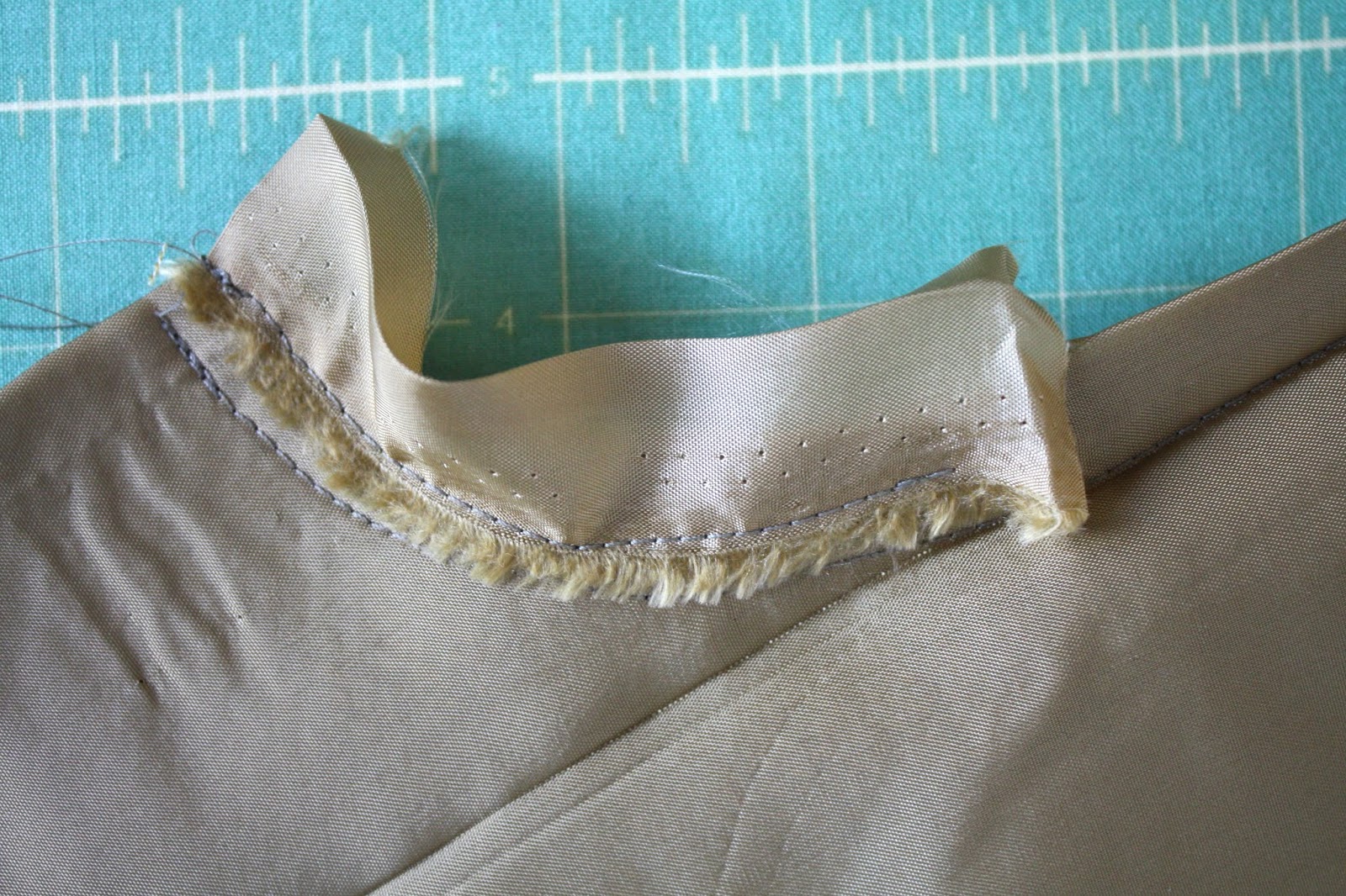 Nicole at Home: Tutorial: drafting a kick pleat for a pencil skirt