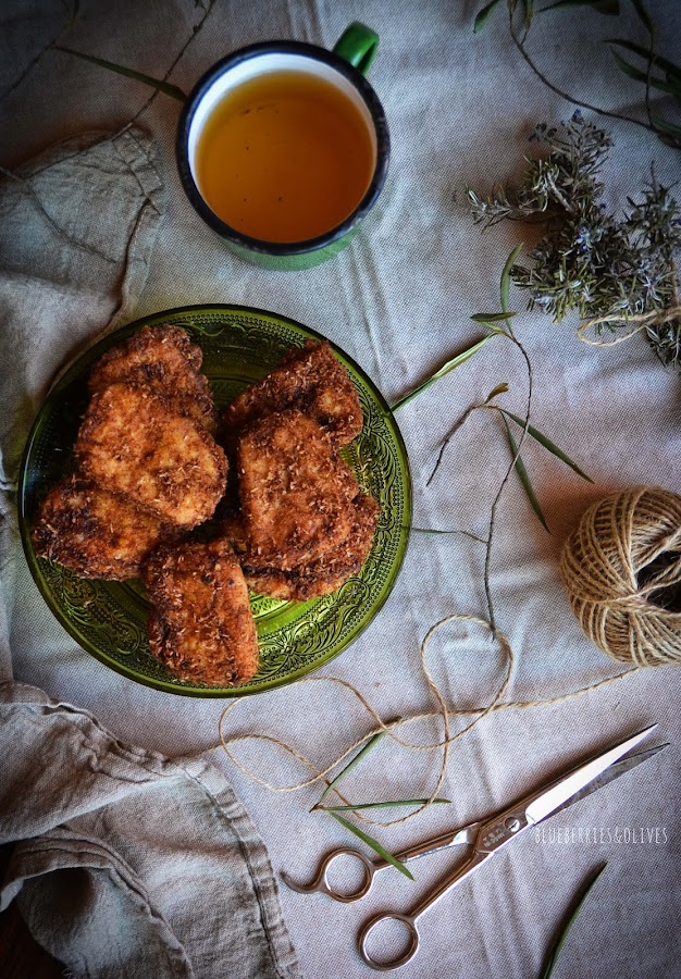 LECHE FRITA DE COCO Y ESPECIAS