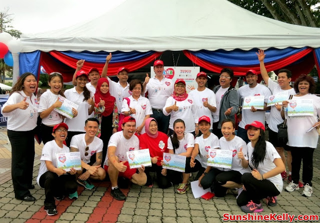 Tesco Walk, Walk For Life 2013, Fitness, charity walk, Clubcard Cop Cop Day Challenge, university of malaya, help children with leukaemia, Vince Chong, Vanessa Chong, Moots, Pop Shuvit, Najwa Latif, Ben Ibrahim, Belinda Chee, Lisa Wong, Nicholas Mak, Rina Omar, Khai, Sahri Sarip, Akademi Fantasia, Michelle Lee, Dian Sharlin, Miss Malaysia Tourism, Thaarah Ganesan