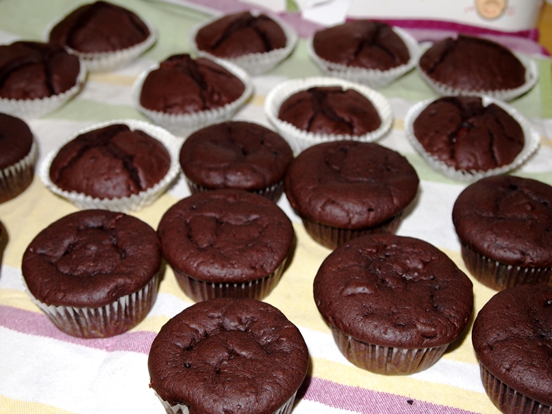 Saftige Muffins Mit Schokolade — Rezepte Suchen