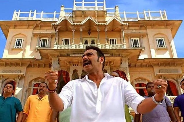 A still from the movie Bol Bachchan.