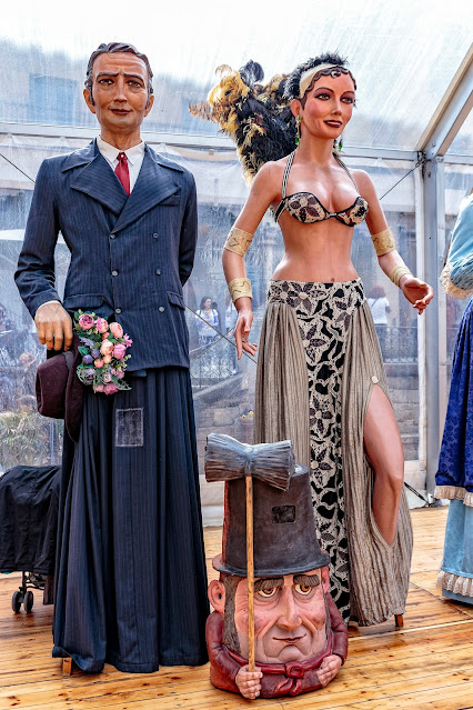 Шествие Гигантов в Испанской деревне, Барселона (Diada Gegants Poble Espanyol Barcelona)