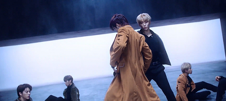 오늘자 2주만에 다시 컴백한 골든차일드 | 인스티즈