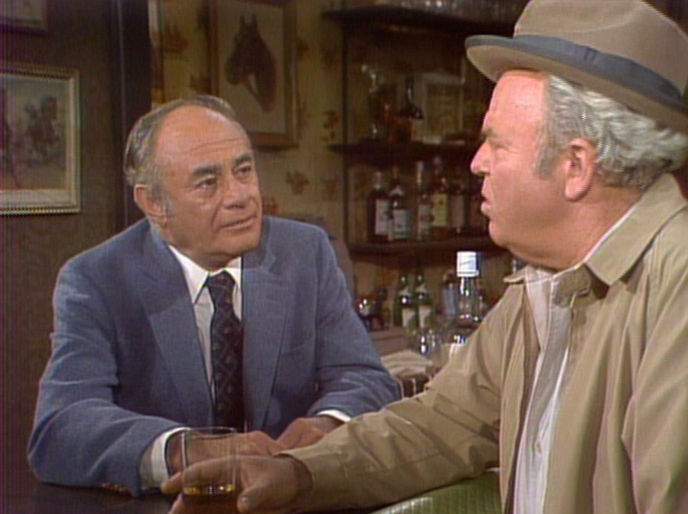 Holiday Film Reviews: Archie Bunker's Place: 1415 x 1057