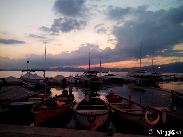 Tramonto sul porticciolo di Lazise