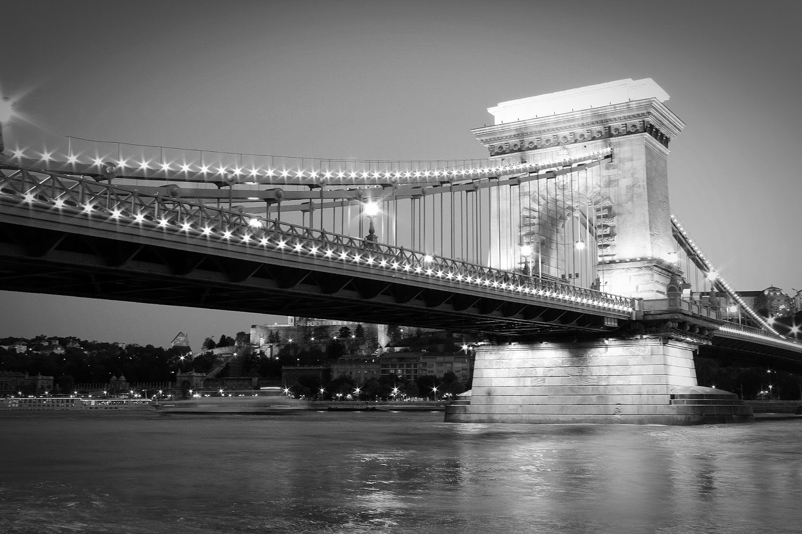 Sz chenyi Chain Bridge  in Budapest  Hungary