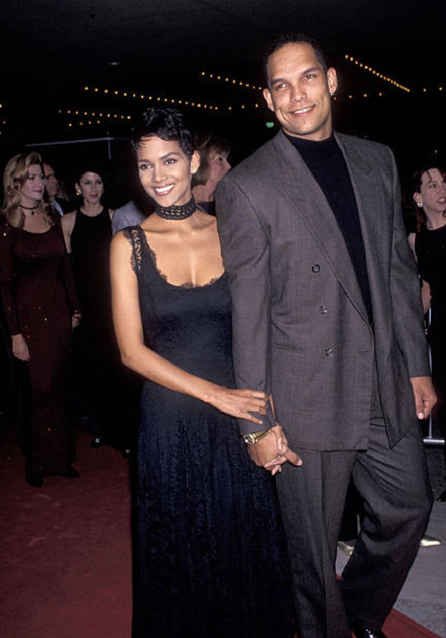 Lovely Pics of Halle Berry and Her First Husband David Justice During