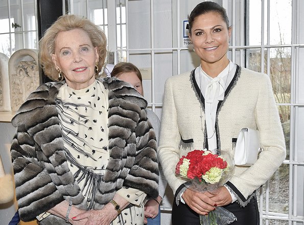 Newmyroyals Hollywood Fashion Princess Victoria Visited Marianne Bernadotte A Style Icon Exhibition