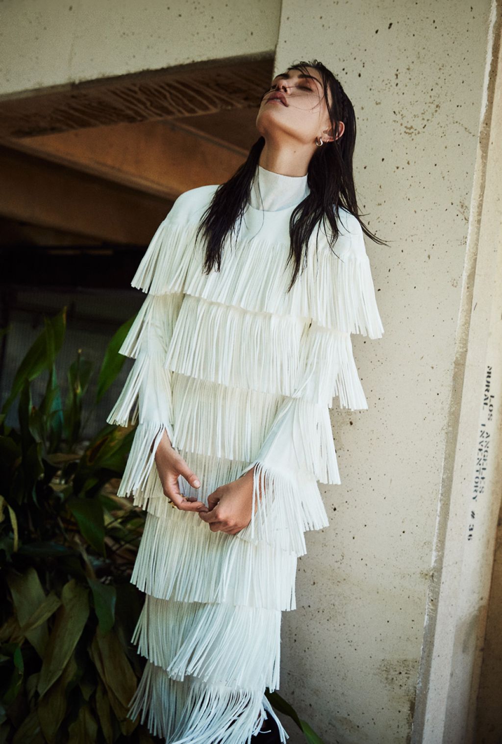 Phoebe Tonkin – Flaunt Magazine December 2015 | Fashion Magazine