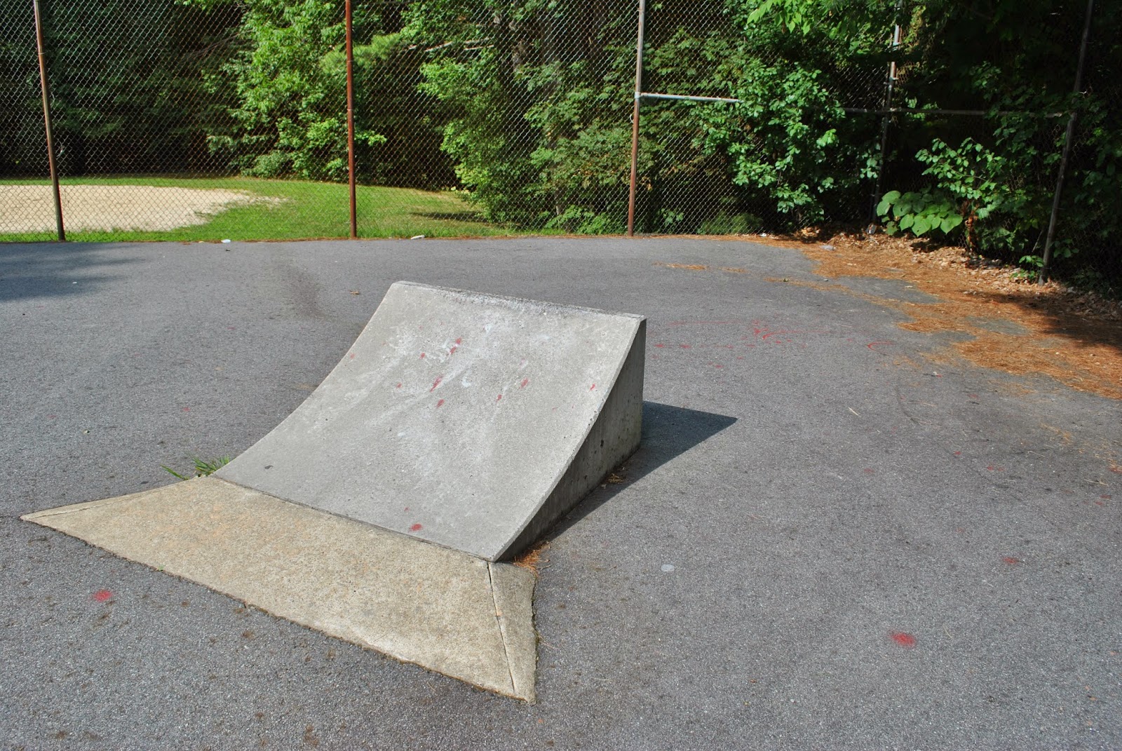 Skate Sessions Skatepark Tours Luther Hill Skatepark (Spencer, MA) by