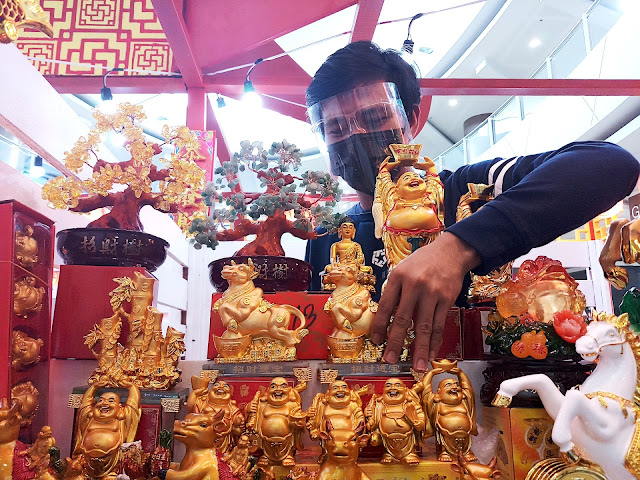 love%2Band%2Bluck%2Bfair