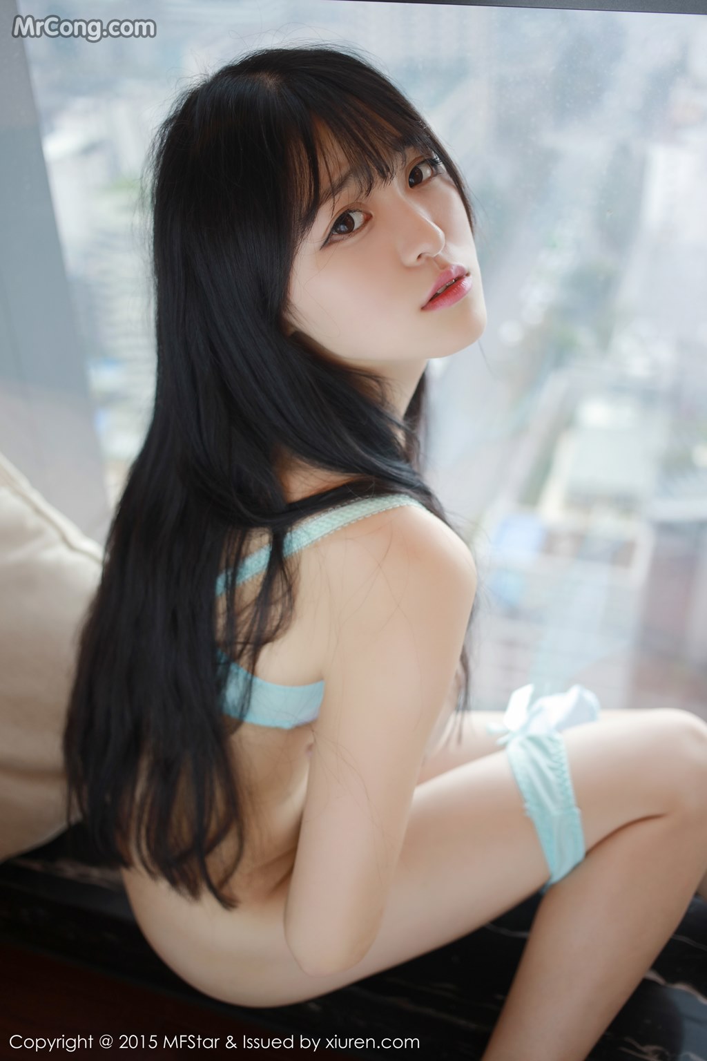 MFStar Vol.025: Model MoMo (伊 小 七) (53 photos)