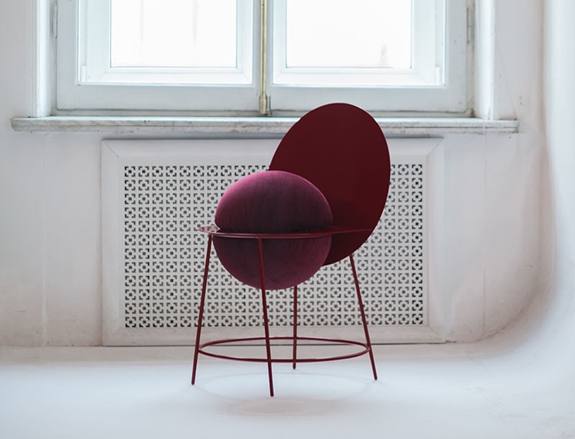 Katia Tolstykh ha diseñado la silla PROUN