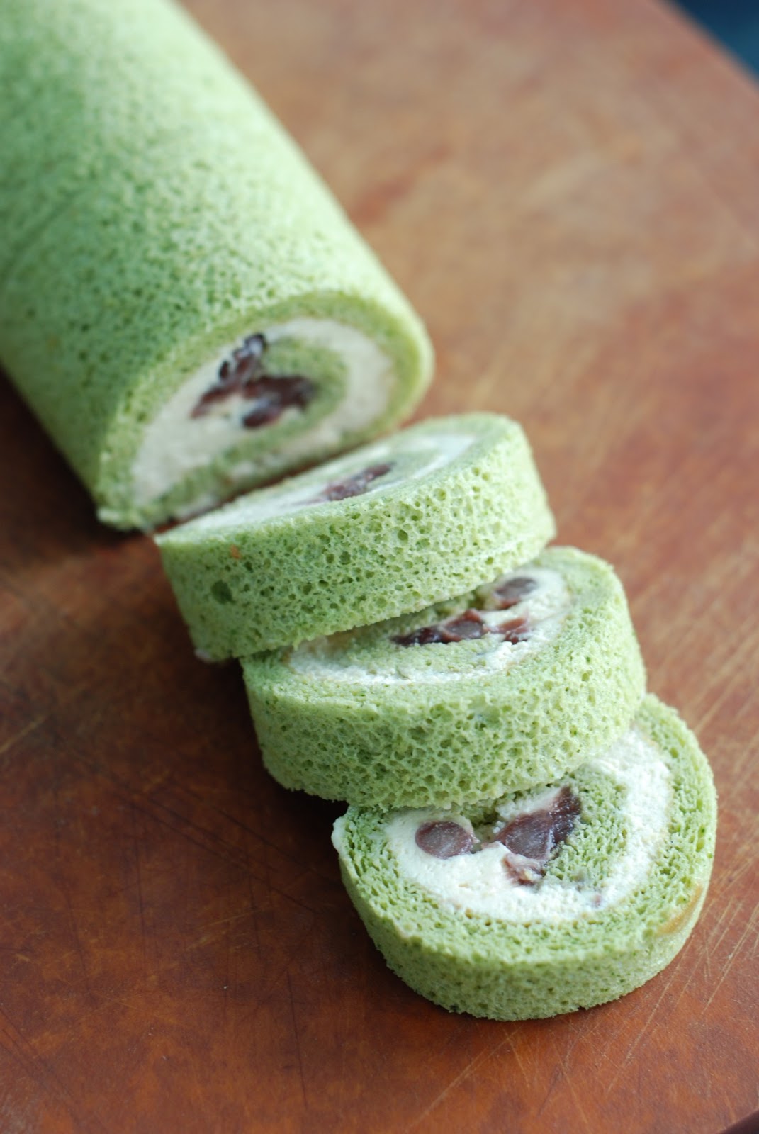 Only Slightly Pretentious Food Recipe Matcha Swiss Roll