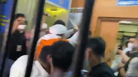 Habib Rizieq Berdakwah di Rutan, Pengacara: Disertasi Beliau Selesai, dan Ajari Napi Mengaji Habib Rizieq Berdakwah di Rutan, Pengacara: Disertasi Beliau Selesai, dan Ajari Napi Mengaji