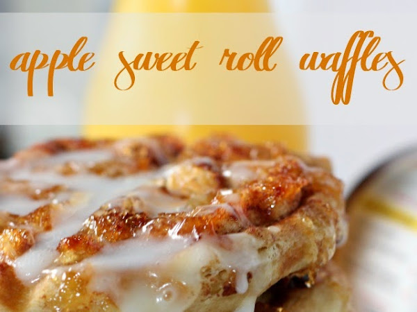 Easy Breakfast Ideas: Apple Sweet Roll Waffles