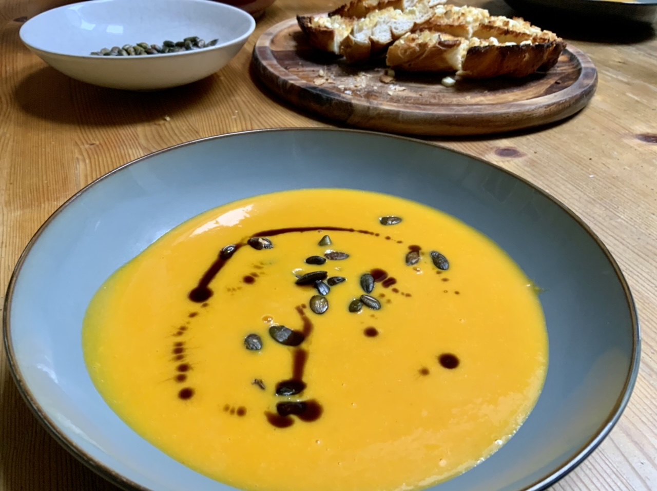 Kürbis-Orangen-Suppe