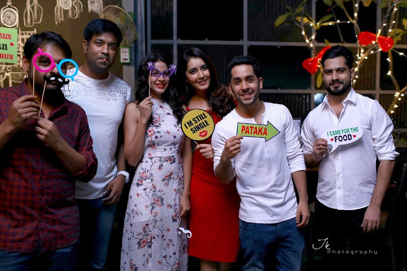 Raashi Khanna Birthday Celebration Photos