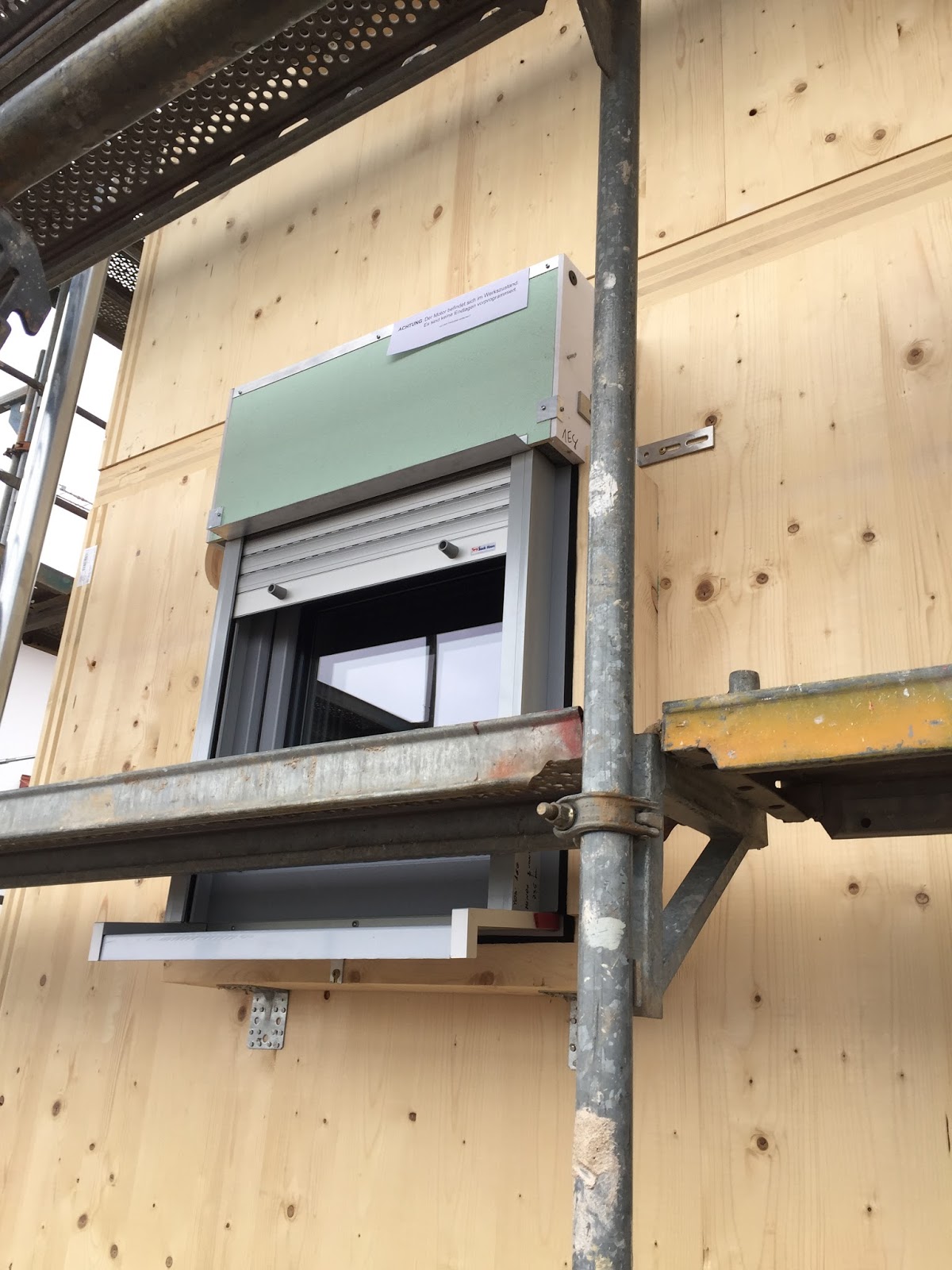 Neue Fenster Reiche Ernte Und Der Umzug Der Kubelpflanzen