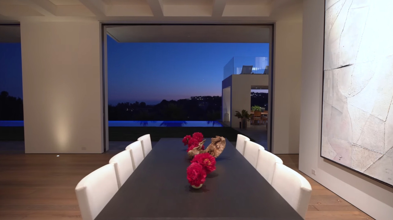 Luxury Mansion Interior Design Tour vs. Iconic Architectural Statement by Mark Rios FAIA | Bel-Air