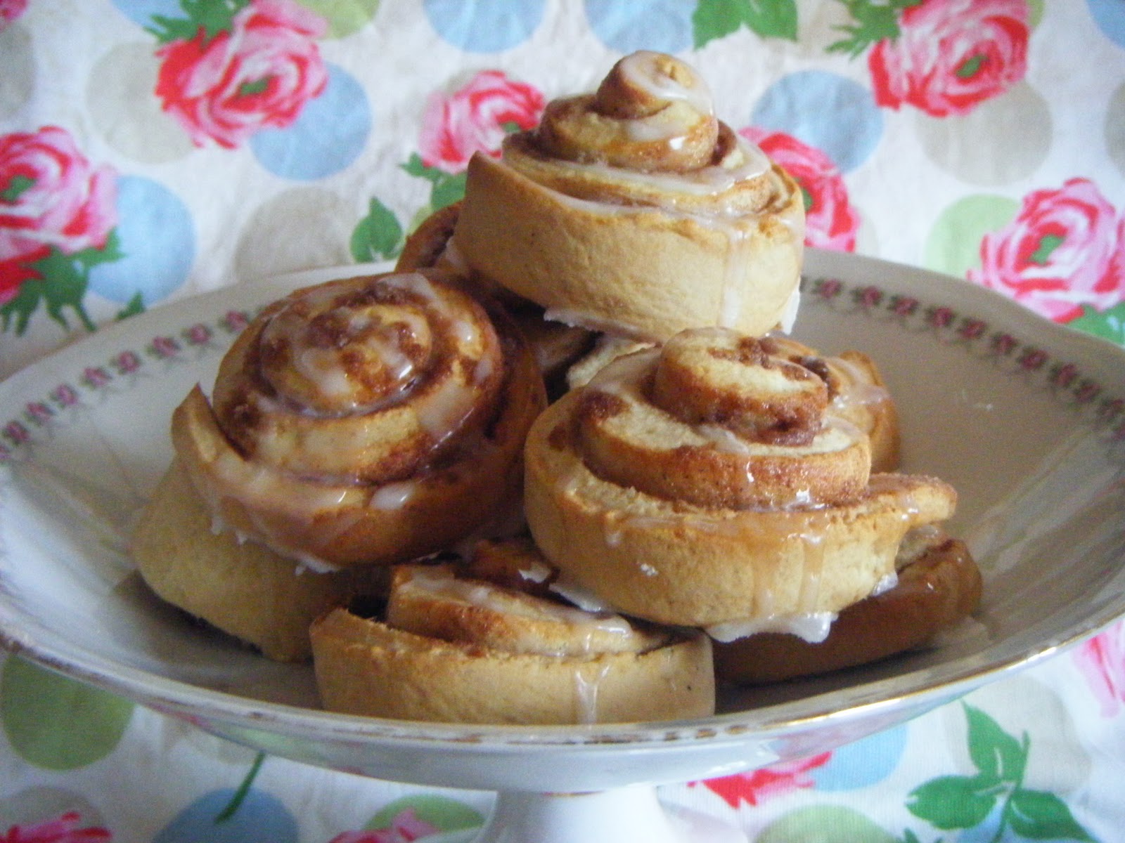 Nuala's Kitchen Day 1 Cinnamon Scrolls